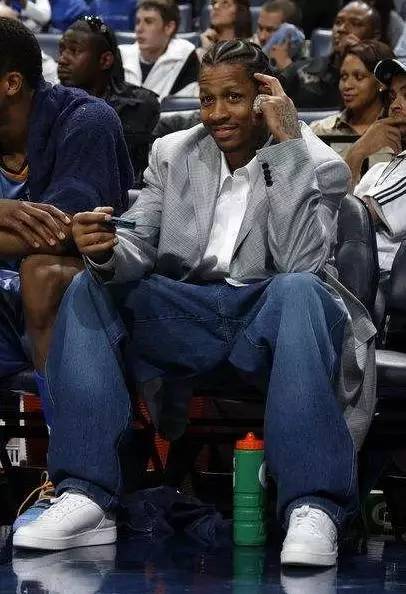 罗马诺：迪乌夫的最终转会费为2500万欧元，并已确保全额支付（罗马诺：迪乌夫转会费最终定为2500万欧，已落实全额支付）