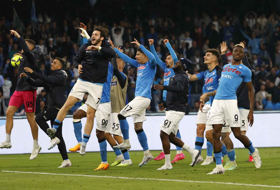 利物浦欧冠小组赛客场取分（利物浦欧冠小组赛客场带走积分）