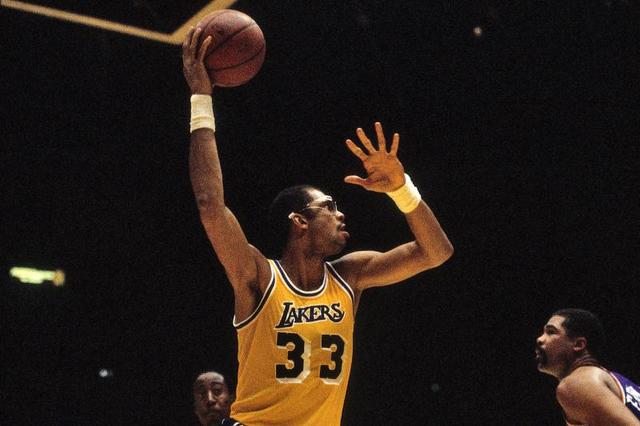 BLG官方：与中单选手Knight续约至2027年（BLG官宣：中单Knight续约至2027年）