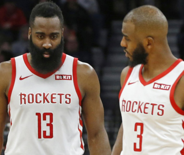 半场：海港1-0英博，加布里埃尔破门+进球被吹，莱昂纳多助攻（半场战报：海港1-0领先英博，加布里埃尔破门且一球被判无效，莱昂纳多送助攻）