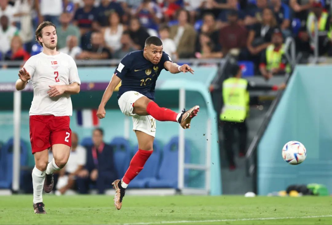 马竞vs莱万特：小蜘蛛领衔，瑟洛特、巴埃纳、朱利亚诺首发（马竞对阵莱万特：小蜘蛛领衔出战，瑟洛特、巴埃纳、朱利亚诺携手首发）