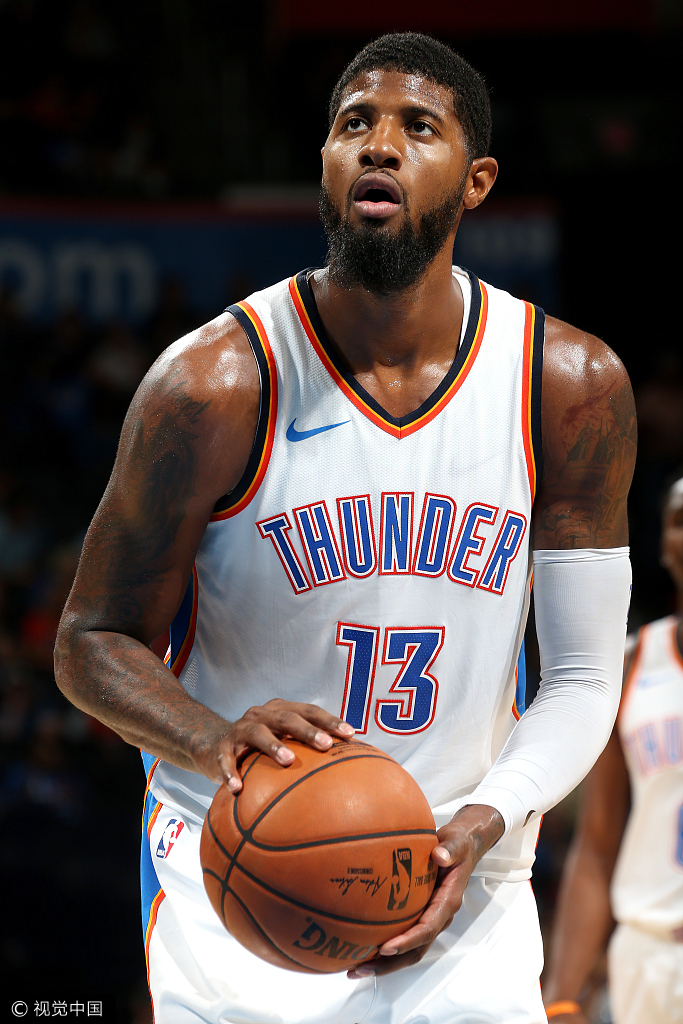 瓦拉内：去皇马前齐达内亲自给我打了电话；穆里尼奥很有魅力（瓦拉内：加盟皇马前接到齐达内亲自来电；穆里尼奥魅力十足）