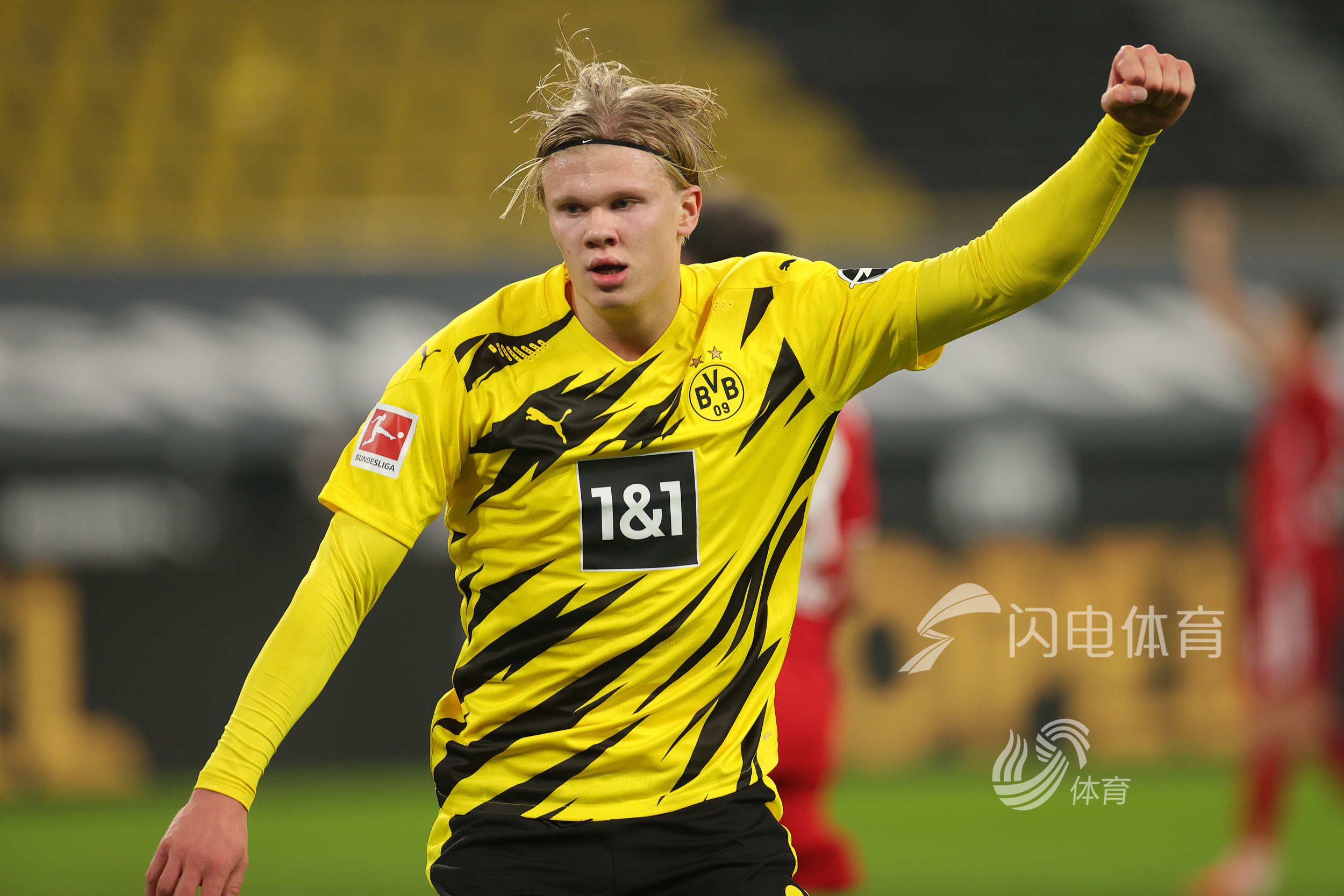 卡尼萨雷斯：维尼修斯的表现配不上加薪，皇马球员大多都这样（卡尼萨雷斯：维尼修斯的表现不足以涨薪，这在皇马球员中很普遍）