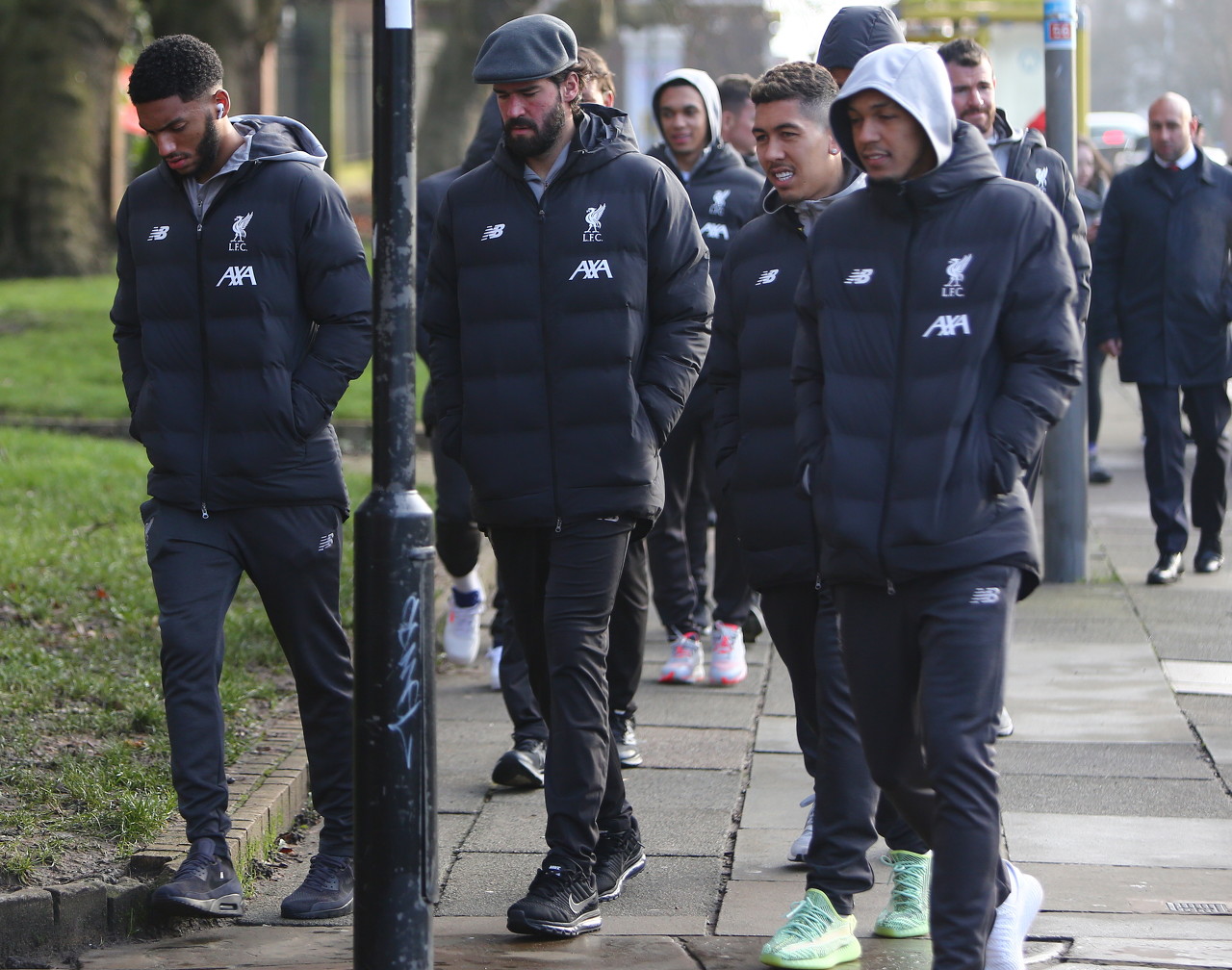 科莫利：已与DV9约定赛季结束再谈续约；冬窗目前还没特别计划（科莫利：与DV9约定赛季末再谈续约，冬窗暂无特别计划）