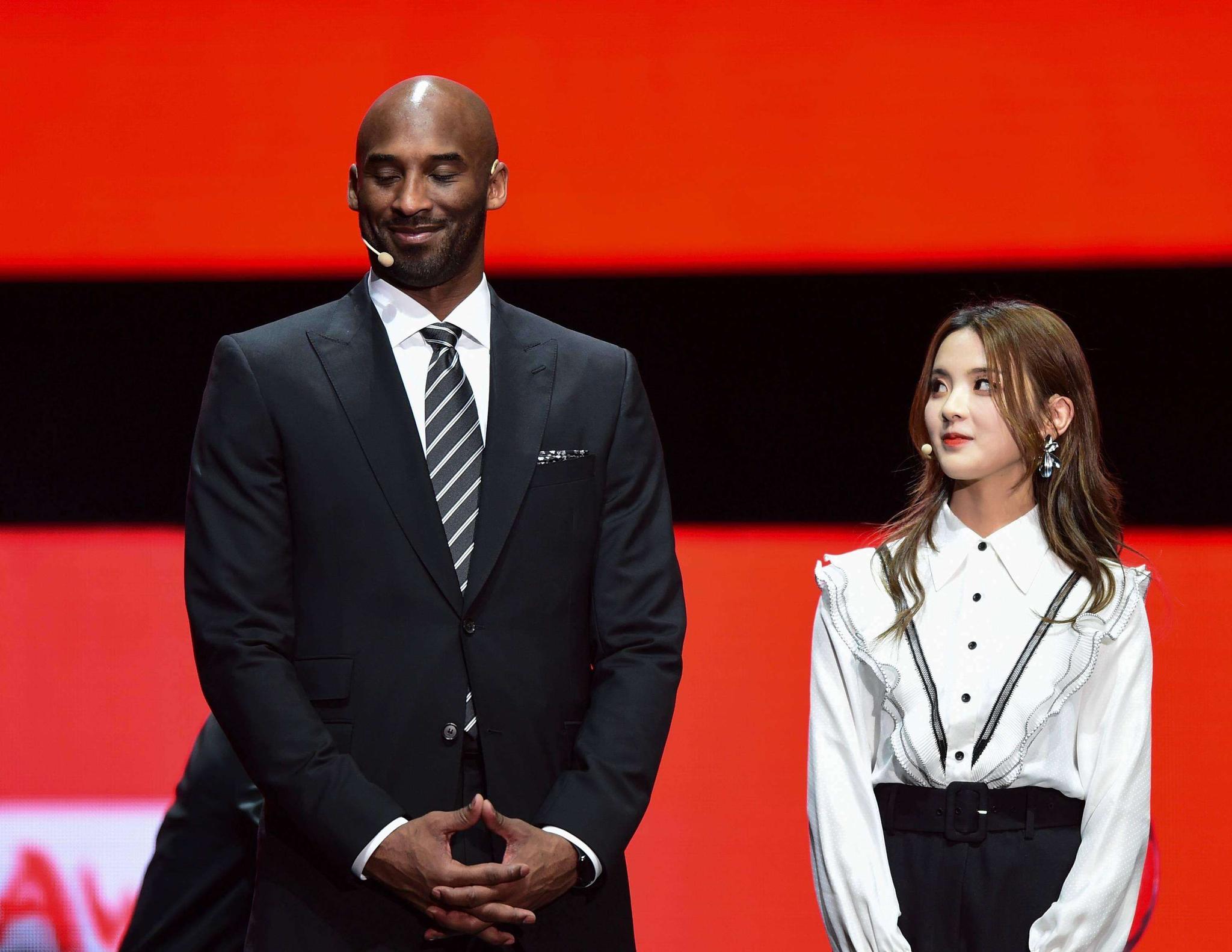 斯洛特：我们花了钱就得收回一些钱，俱乐部去年有一大笔利润（斯洛特：投入之后要回收资金，俱乐部去年盈利丰厚）