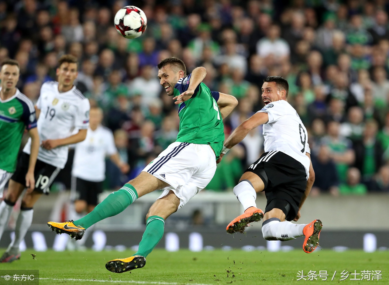 跟队记者：尤文仍在关注帕尔马中场贝尔纳韦（跟队记者：尤文图斯持续关注帕尔马中场贝尔纳韦）